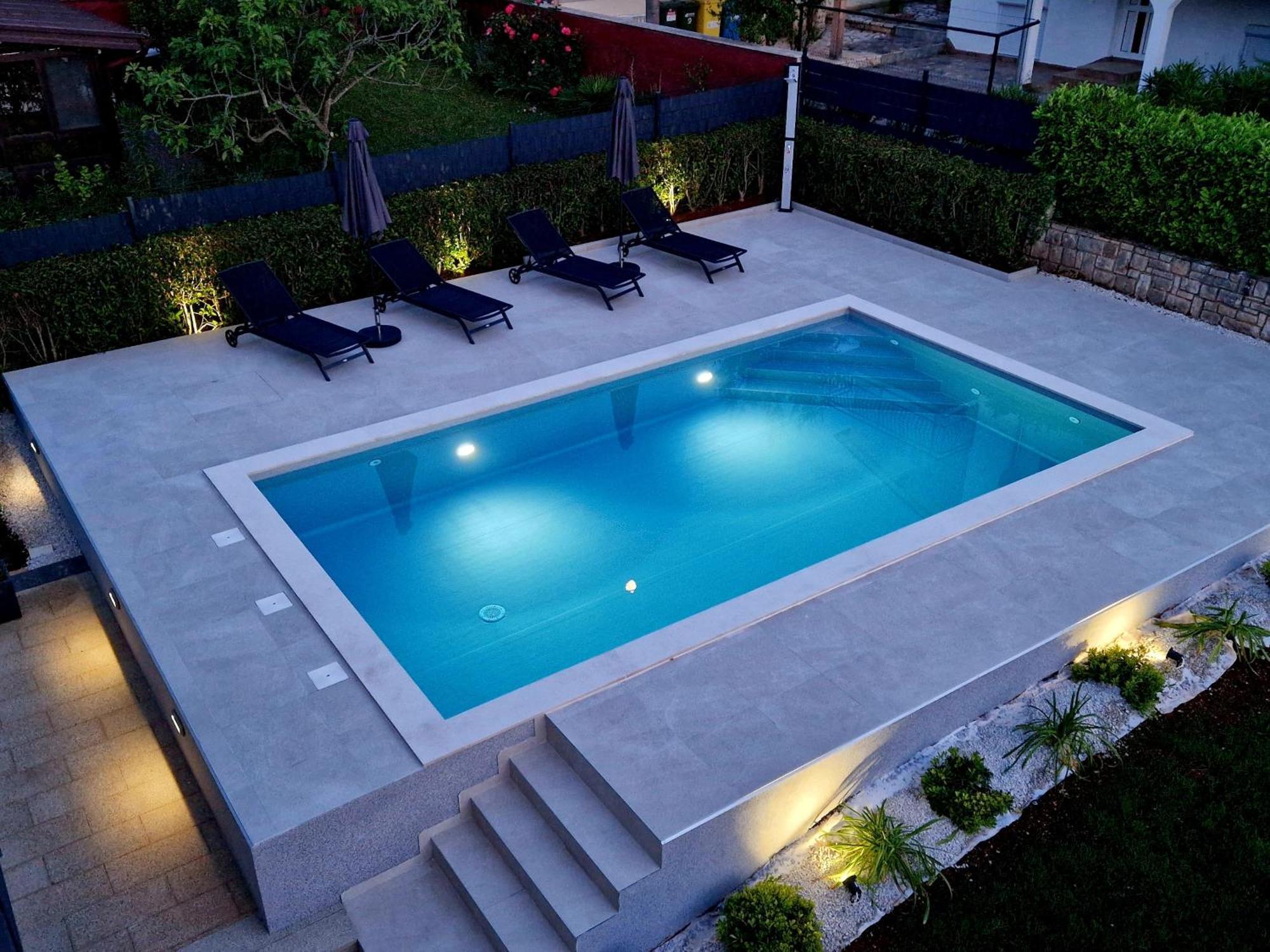 Apartmani Melanie โปเรช ภายนอก รูปภาพ